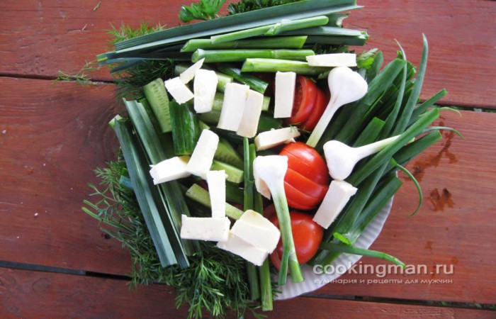 Гарнир из овощей, молодой зелени и сыра - «гарнир под мясо»