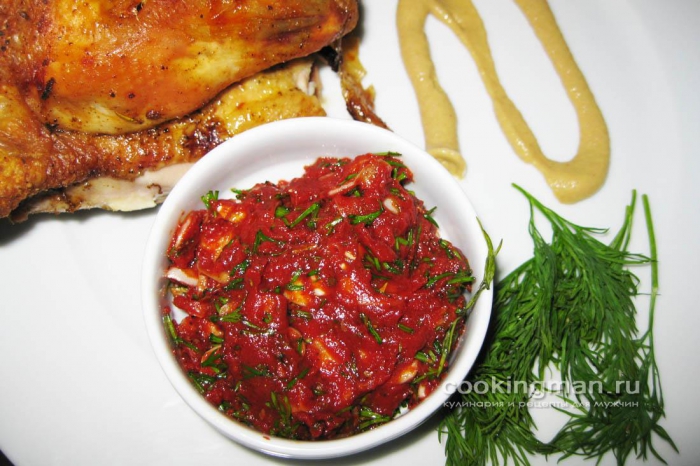 Фото томатного соуса с чесноком к курице