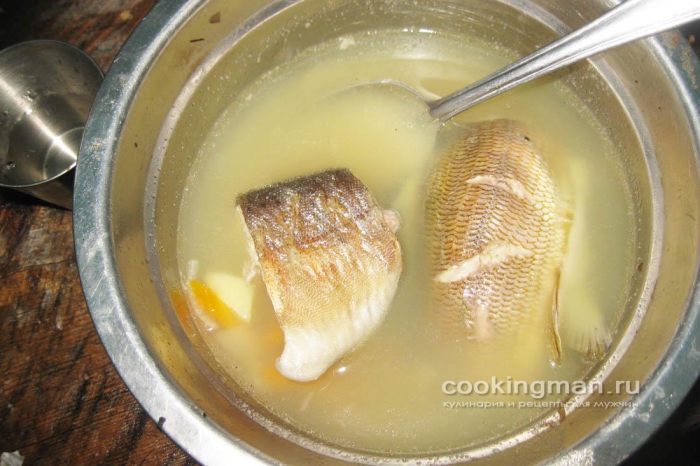 Фото рыбного супа из хариуса и ленка