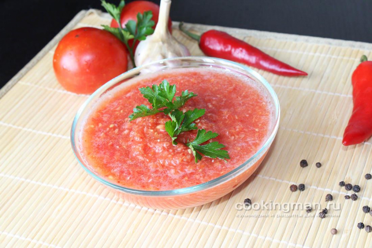 Аджика из помидоров и болгарского перца на зиму - рецепт с фото